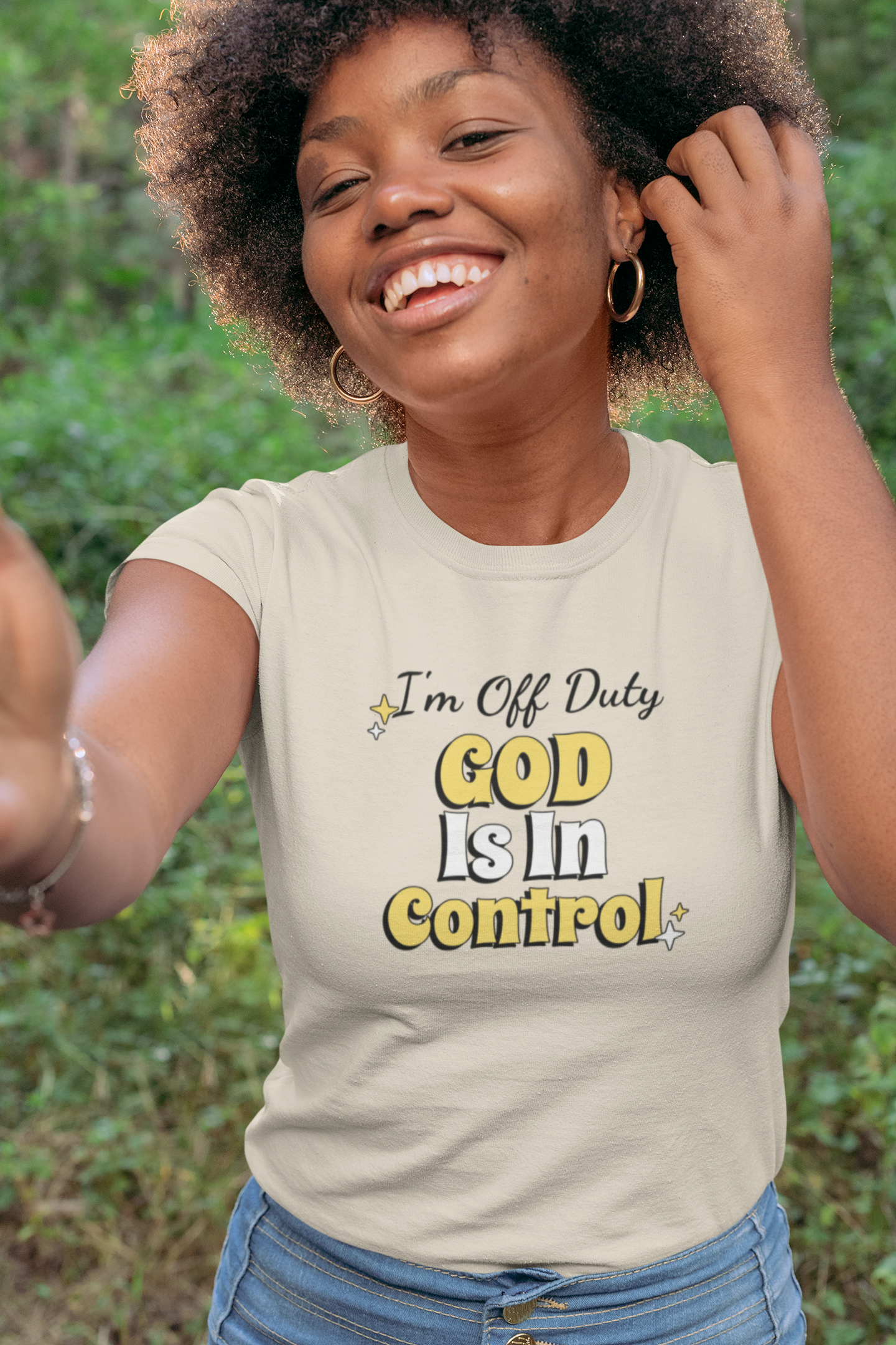 I'm Off Duty God Is in Control - Unisex T-Shirt